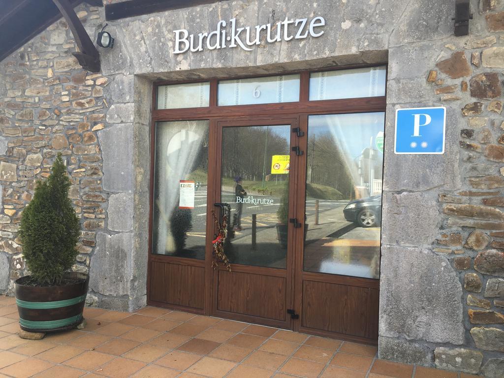 Burdi -Kurutze Pension Urquiola Kültér fotó
